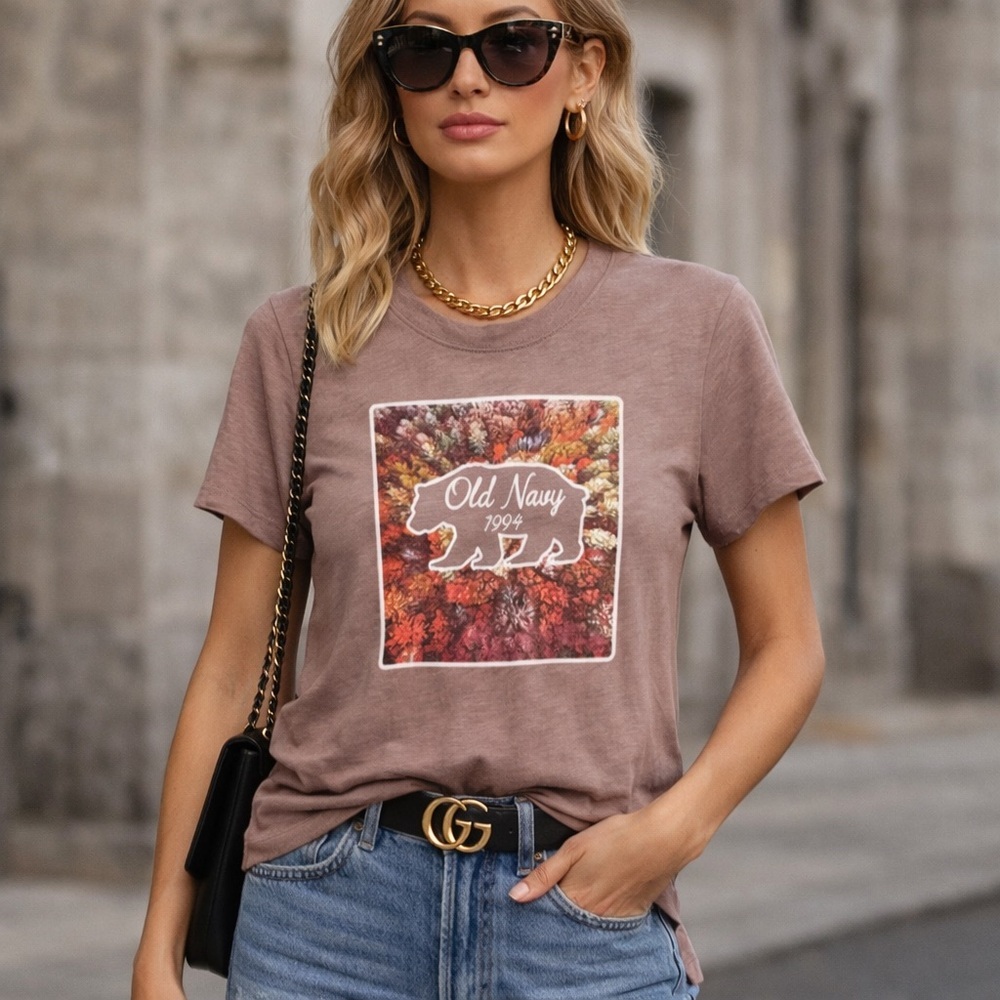 Bear Graphic Tee by Old Navy Mauve Brown Size Small
